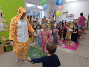 Karneval Med 2024